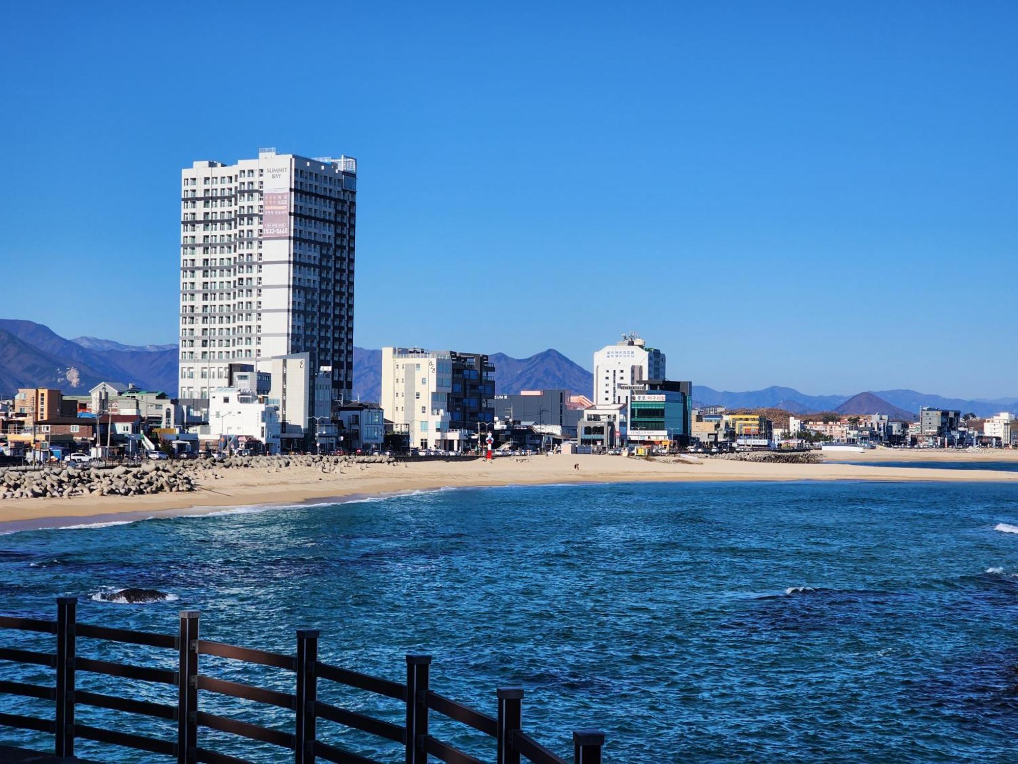 Sokcho Summitbay 1807 "Ocean View" Aparthotel Exterior foto